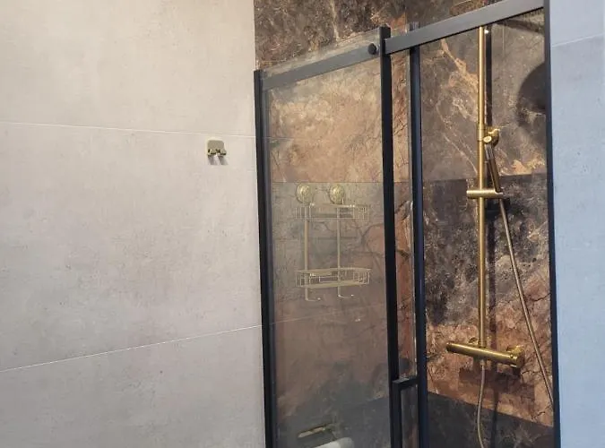 Apartman Turystyczny Z Widokiem Na Jezioro *