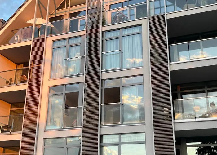 Turystyczny Z Widokiem Na Jezioro