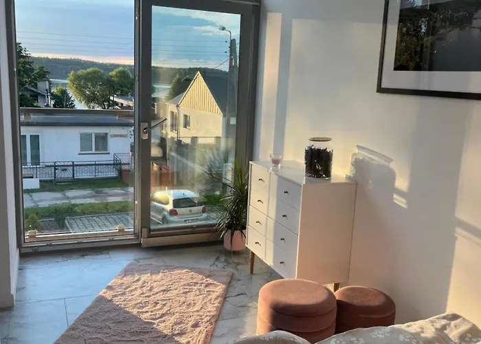 Apartman Turystyczny Z Widokiem Na Jezioro